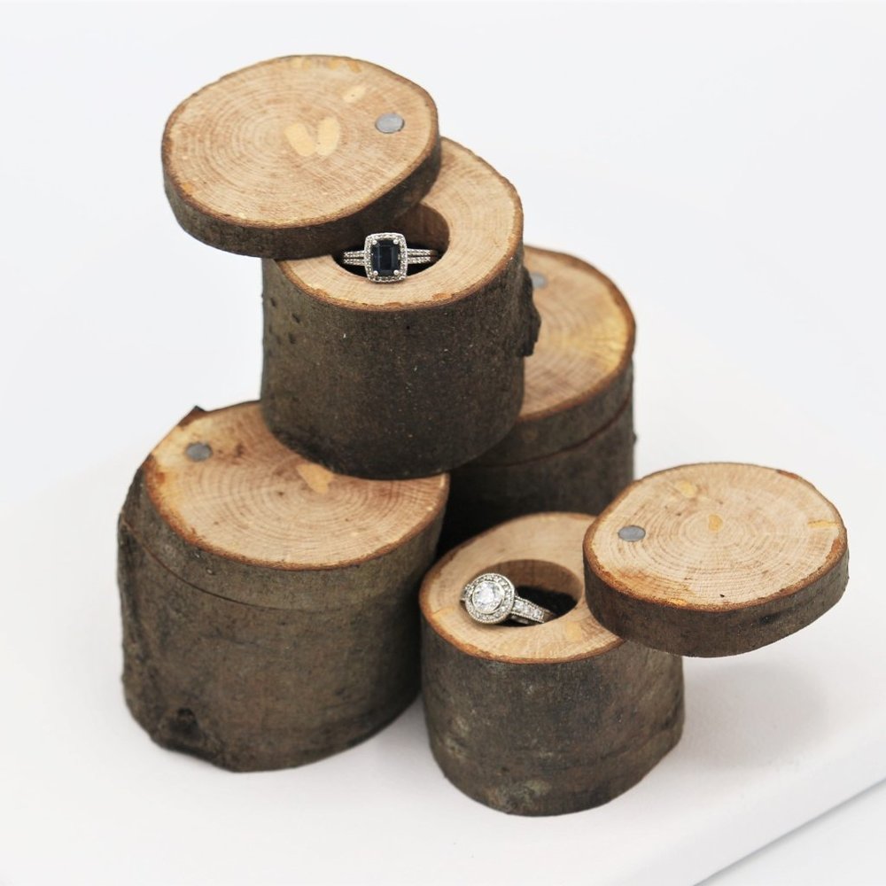 Yahyah Round Ring Box